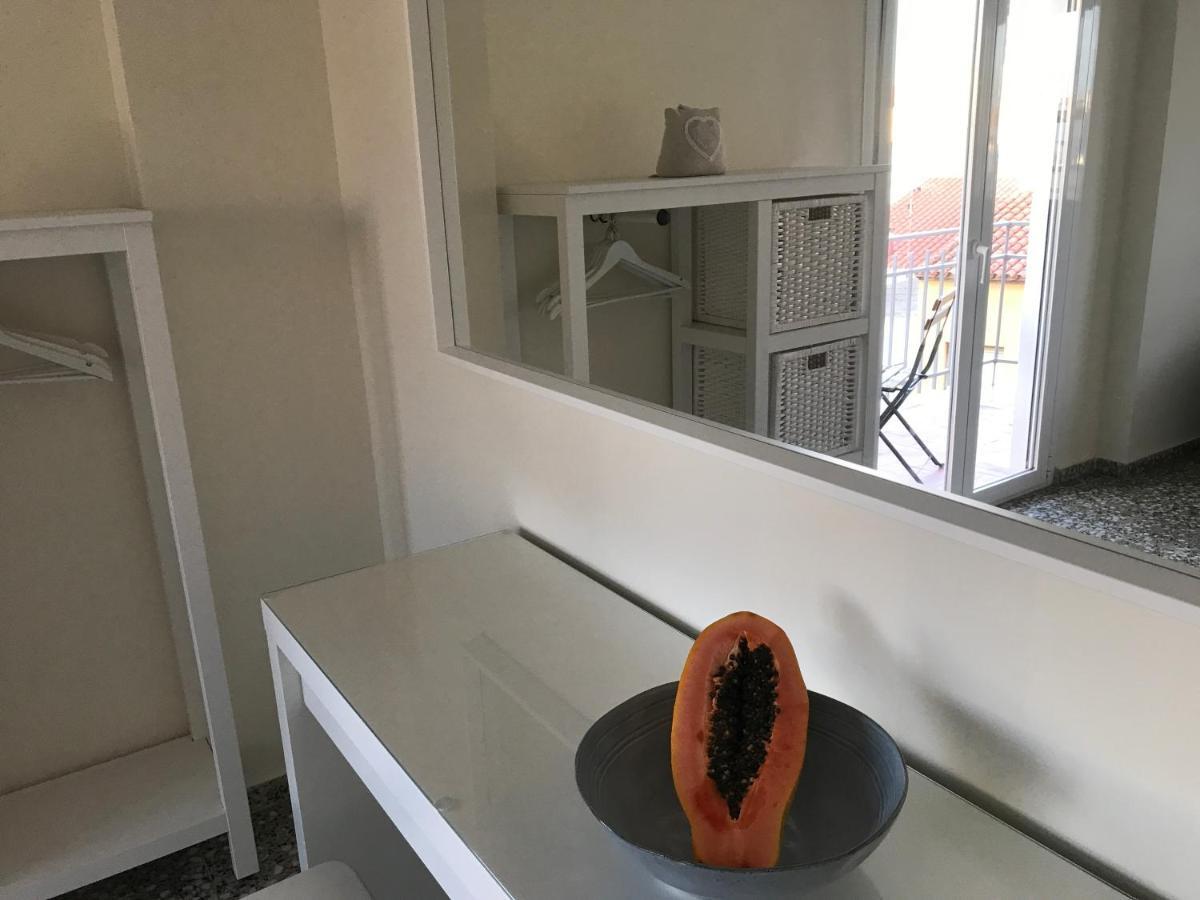 Lovely Apartment Old Town Denia Bagian luar foto